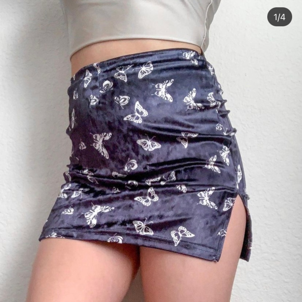 VELVET BUTTERFLY SKIRT